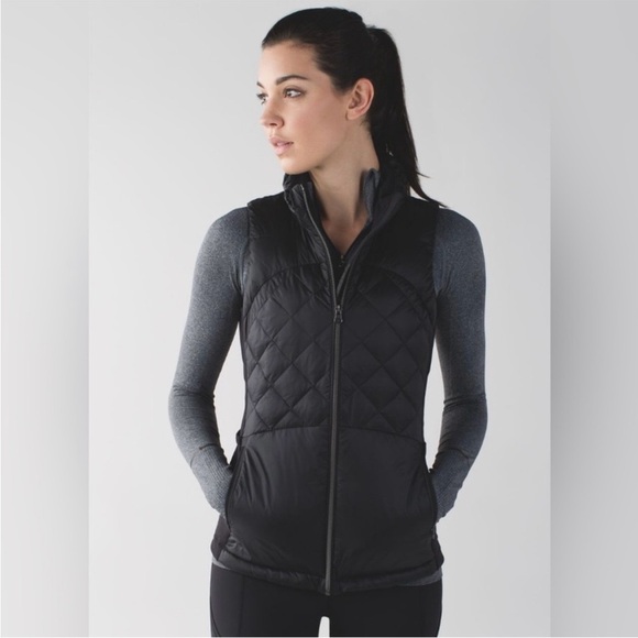 Lululemon Down For A Run Vest Black Size 6 - Picture 1 of 3